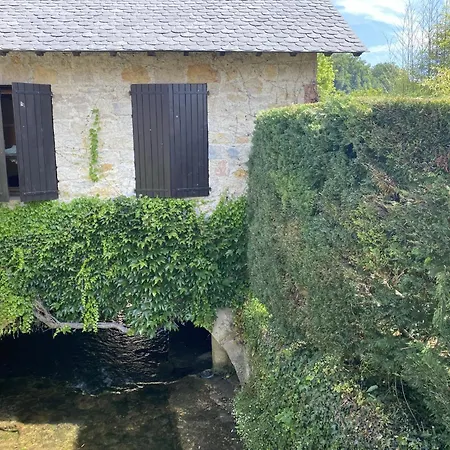 Logis Restaurant L'auberge Du Chateau 3*