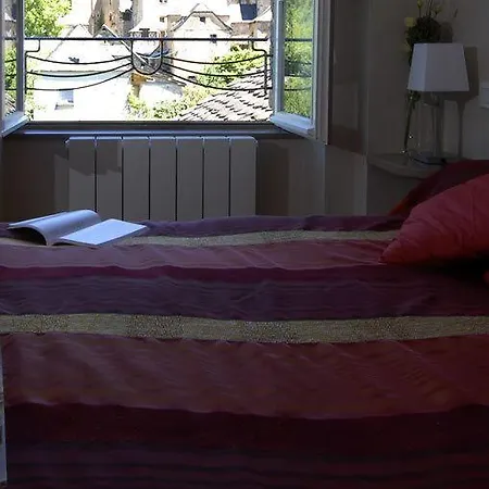 Logis Restaurant L'auberge Du Chateau 3*