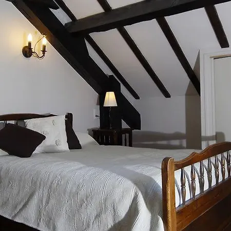 Logis Restaurant L'auberge Du Chateau 호텔