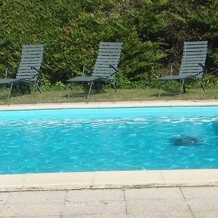 Logis Restaurant L'auberge Du Chateau 호텔 Muret-le-Château