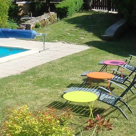 Logis Restaurant L'auberge Du Chateau 3*