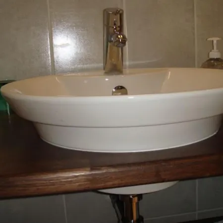 호텔 Logis Restaurant L'auberge Du Chateau