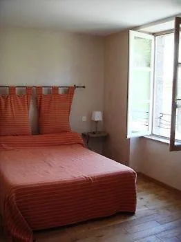 Logis Restaurant L'auberge Du Chateau 호텔