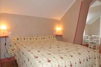 Logis Restaurant L'auberge Du Chateau