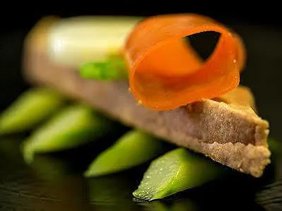 호텔 Logis Restaurant L'auberge Du Chateau