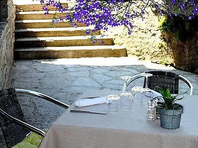 Logis Restaurant L'auberge Du Chateau 호텔 3*