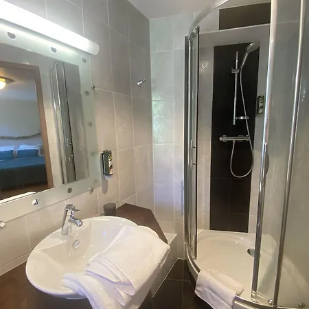 L'auberge Du Chateau 3* Muret-le-Château
