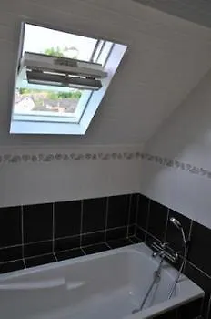 Szálloda Logis Restaurant L'auberge Du Chateau