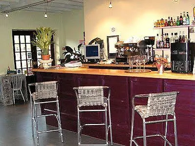 Hotell Logis Restaurant L'auberge Du Chateau