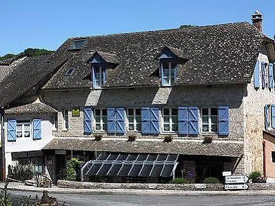 Logis Restaurant L'auberge Du Chateau 3*